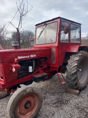 Vând tractor u650 