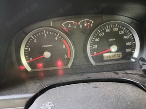 Vând Suzuki jimny, 1.5 dci an fabricație 2008.Km 262000. Culoare kaki. Preț 5200 .Tel   - imagine 3