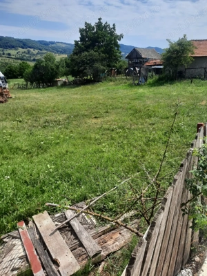 VÂND TEREN  intravilan sat Ogretin, Jud.Prahova Localitate Vălenii de Munte 1500mp 