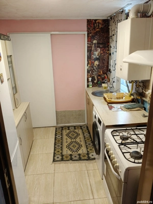 Casă de vânzare  - imagine 2