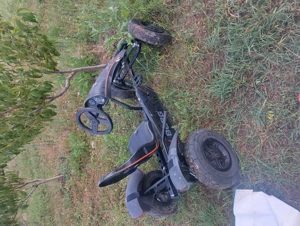 Mașinuță cu pedale  BERG 1500 lei