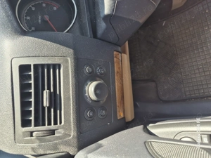 Opel zafira 1.9 tdi 2006 - imagine 4 Opel zafira 1.9 tdi 2006 - imagine 4