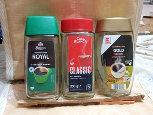 Vind sticle mici pt țuică și rachiu și borcane de sticlă cu capac  - imagine 2