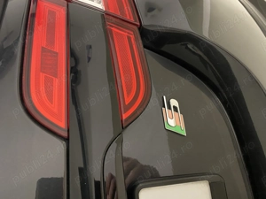 Jaguar XF 3.0 Diesel S - imagine 9