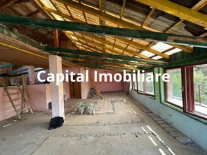 Apartament la casa, necesita compartimentare, terasa de 30 mp - imagine 3