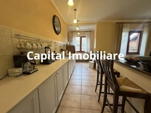 Casa, singur in curte, cu acces auto, ultracentral, Oradea - imagine 6