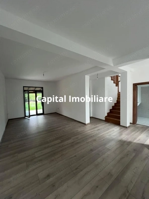 Chisoda: Duplex 3 camere, 114mp, 188.000€
 - imagine 6