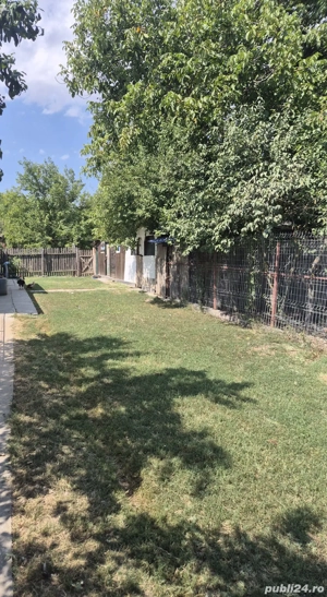Casa si teren de vanzare - imagine 2