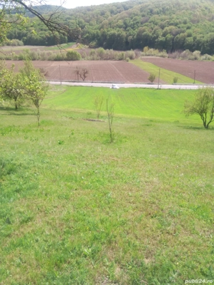 Vând teren pentru casa 