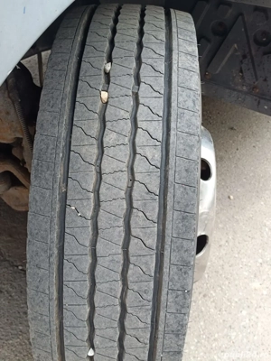 Vand camion Mercedes-Benz  - imagine 5