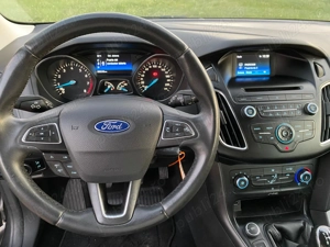 ford focus 1.0 Trend Car 2016 - imagine 5