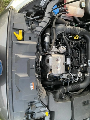 ford focus 1.0 Trend Car 2016 - imagine 10