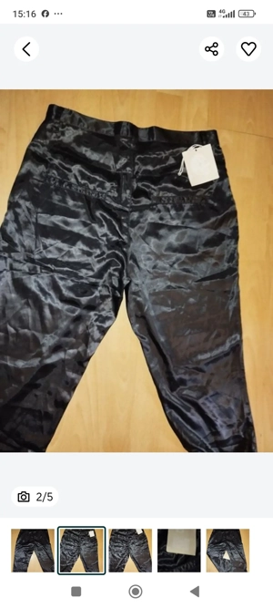 Pantaloni noi din atlas si colanti partial din piele