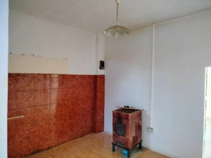 Vand garsoniera cu dependinte (baie,bucatarie),suprafata utila 32 mp  -  negociabil  - imagine 3