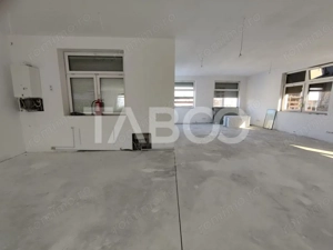 Spatiu comercial de inchiriat la strada intens circulata Central Sibiu - imagine 3