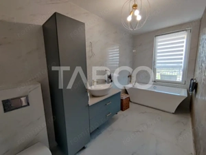 Casa mobilata si utilata complet 4 camere 119 mpu terasa 23 mp Sibiu - imagine 5