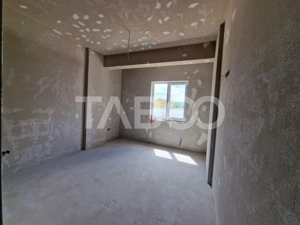 Apartament decomandat 85 mpu 3 camere 2 balcoane 2 bai Rahovei Sibiu - imagine 9