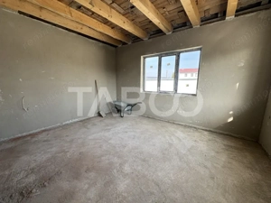 Casa individuala pe un singur nivel cu 3 camere teren 300 mp Cristian - imagine 5