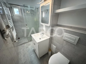 Apartament etaj 3 decomandat cu 3 camere 2 bai 2 balcoane Strand Sibiu - imagine 8