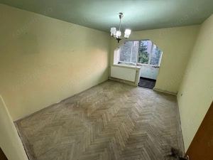 2 cam, et.3, 40mp, bl.caramida, cu C.T, fara imbunatatiri,Intr.Buzesti - imagine 3 2 cam, et.3, 40mp, bl.caramida, cu C.T, fara imbunatatiri,Intr.Buzesti - imagine 3