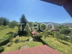 Casa individuala intr-o zona superba cu teren de 1030 mp Vale Sibiu