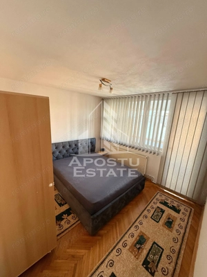Apartament cu 3 camere, decomandat, etaj intermediar,centrala, Sagului