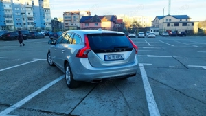 Volvo V60 D4 Automatic  - imagine 4