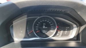 Volvo V60 D4 Automatic  - imagine 7