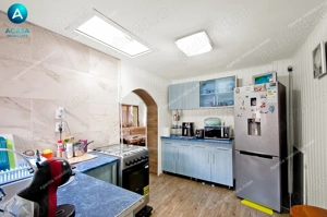 Casa situata in oras zona centrala cu teren de 310 mp - imagine 7