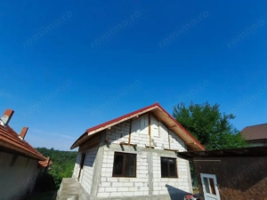  Casă P+M la gri de vânzare – Rasova, comuna Bălești - imagine 7