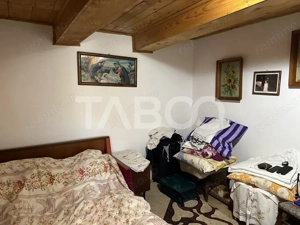 Casa de vanzare 2 camere 2340 mp teren in Comuna Parau Judetul Brasov - imagine 4