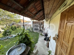 Casa de vanzare 2 camere 2340 mp teren in Comuna Parau Judetul Brasov - imagine 3