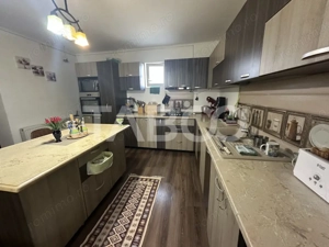 Casa de vanzare 5 camere zona barbeque  salon de evenimete ciubar  - imagine 7