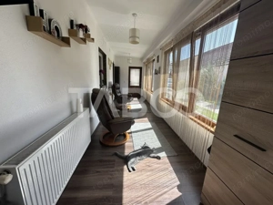 Casa de vanzare 5 camere zona barbeque  salon de evenimete ciubar  - imagine 5