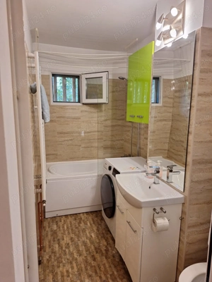 Vand apartament 2 camere central - imagine 2