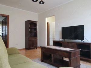 Proprietar inchiriez 3 camere ultracentral