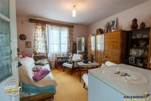 Casa traditionala, cu teren pretios de 534 mp, Targu Secuiesc - imagine 2