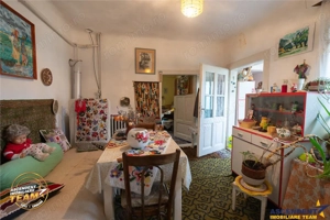 Casa traditionala, cu teren pretios de 534 mp, Targu Secuiesc - imagine 3