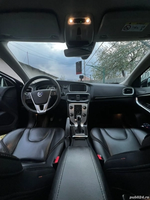 Volvo V40 D2  - imagine 6