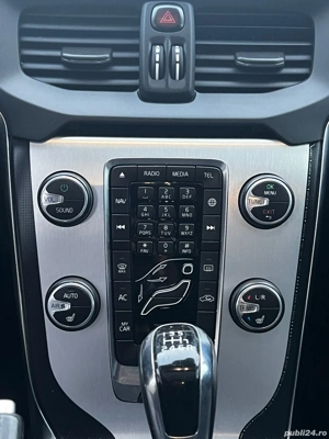 Volvo V40 D2  - imagine 4