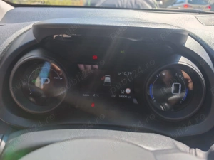 Vand Toyota Yaris Hybrid 2023 - imagine 5