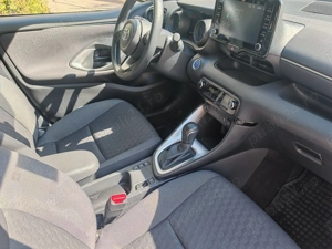 Vand Toyota Yaris Hybrid 2023 - imagine 6