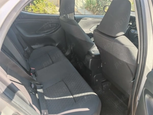 Vand Toyota Yaris Hybrid 2023 - imagine 9