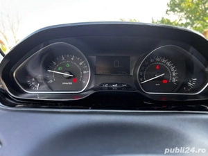 Peugeot 208 PureTech - imagine 4 Peugeot 208 PureTech - imagine 4