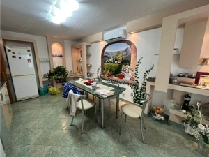 Apartament patru camere - 85mp + teren 45mp - Str. Gheorghe Asachi - imagine 3