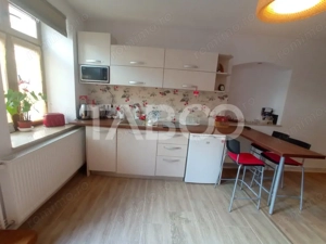 Apartament de inchiriat in Centrul Istoric din Sibiu gradina 150 mp - imagine 4