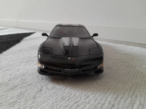 Macheta auto,model deosebit,rar,cadoul elegant pentru copiii mari si mici