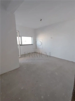 Comision 0 - Duplex 5 camere - 2 dormitoare la parter - bucatarie inchisa - imagine 9