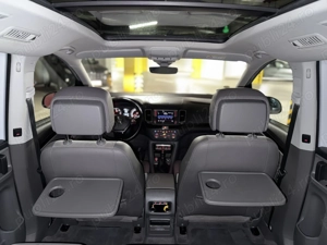 Volkswagen Sharan 2.0 TDI Manual 7 Locuri 2019 - imagine 9