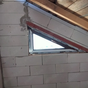 Vand vila la rosu in sagna Neamţ  - imagine 5 Vand vila la rosu in sagna Neamţ  - imagine 5